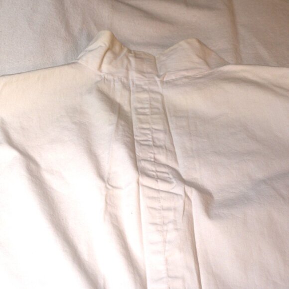 GAP White Sleeveless Wrap Around Blouse with Stretchy Cotton & Lycra Material - Picture 7 of 14